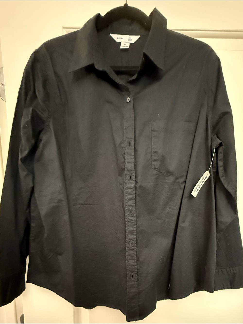 100% Cotton Button Down Women’s Shirt-NWT